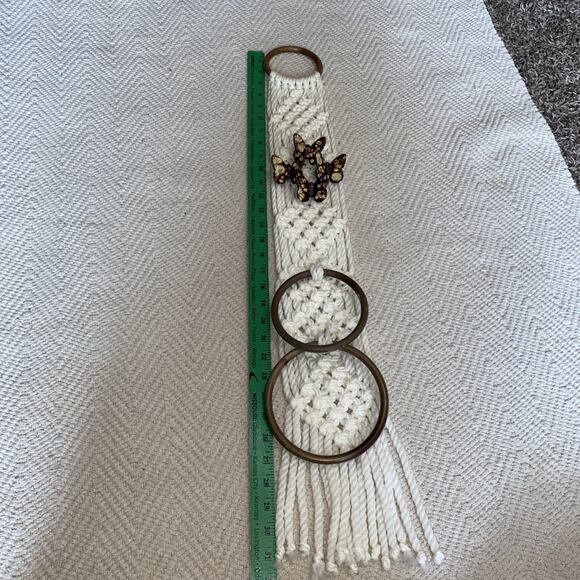 Macrame Towel Holder Ring Ceramic Butterflies Fringe Vintage Boho Fairy Hippie - Picture 6 of 9